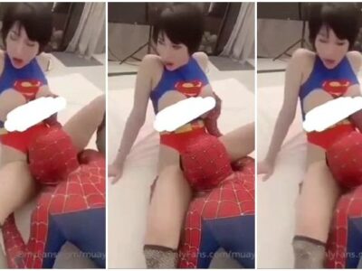 คลิปหลุด Onlyfans muaymyb1 ใส่ชุดซุปเปอร์วูแมนเย็ดกับสไปเดอร์แมน โดนเลียหีจนเงี่ยนน้ำไหล ครางยั่วๆทำเสียงร่านอยากโดนเย็ด